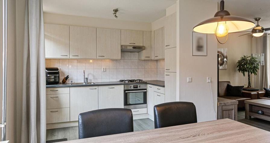 Foto 10 van Overspoor 64