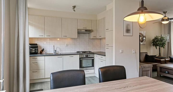 Foto 10 van Overspoor 64