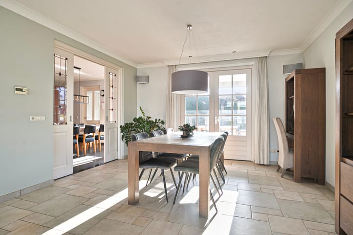 Foto 3 van Dotterbloem 31