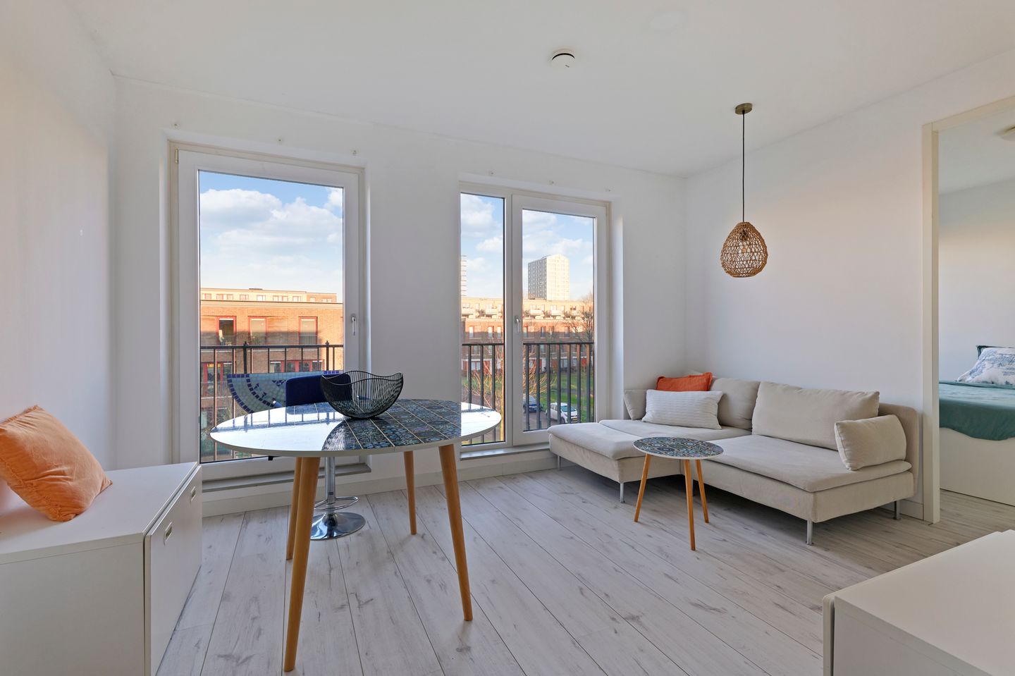 Foto 1 van Suze Robertsonstraat 47