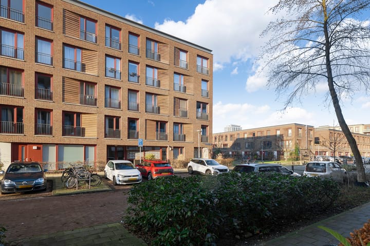 Foto 13 van Suze Robertsonstraat 47