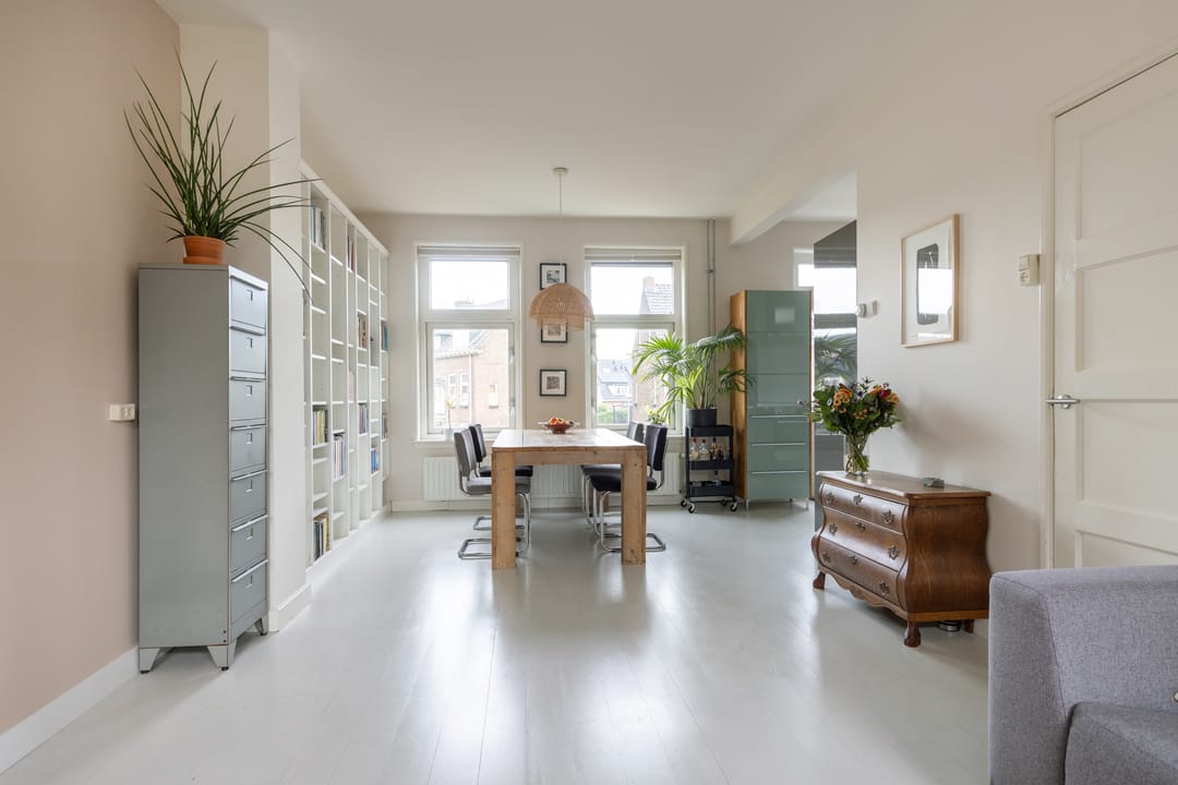 Foto 11 van Petemoederslaan 11-BS