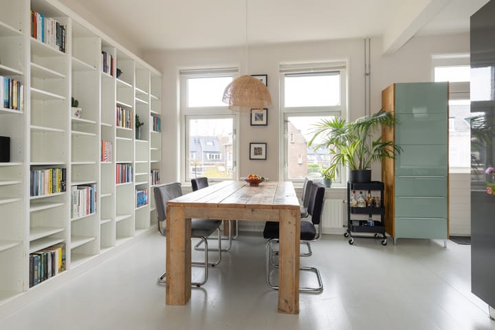 Photo 13 of Petemoederslaan 11-BS