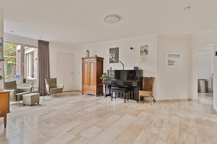 Foto 10 van Opper 12