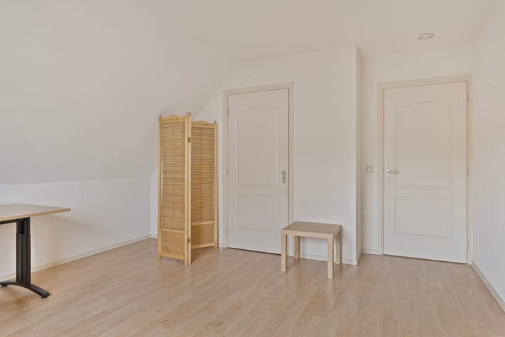 Foto 32 van Opper 12