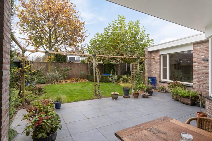 Foto 42 van Opper 12