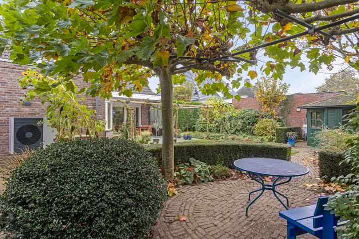 Foto 46 van Opper 12