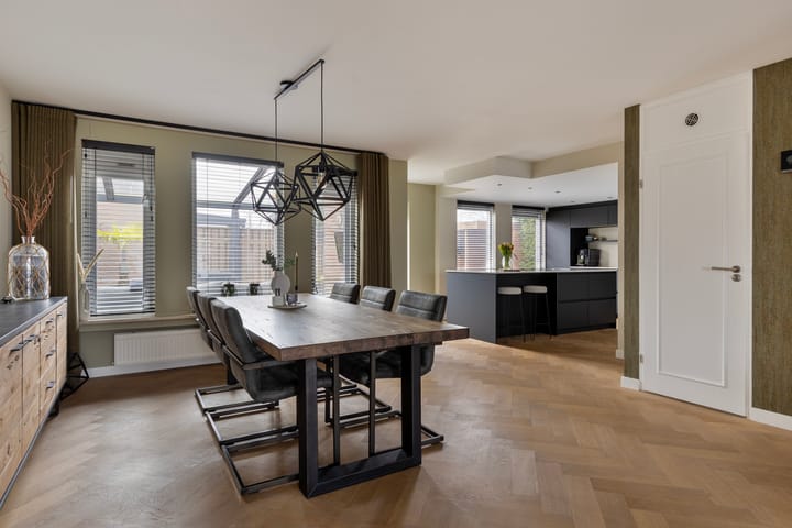 Foto 3 van Weteringstraat 12