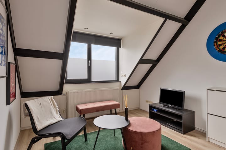 Foto 16 van Weteringstraat 12