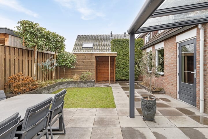 Foto 33 van Weteringstraat 12