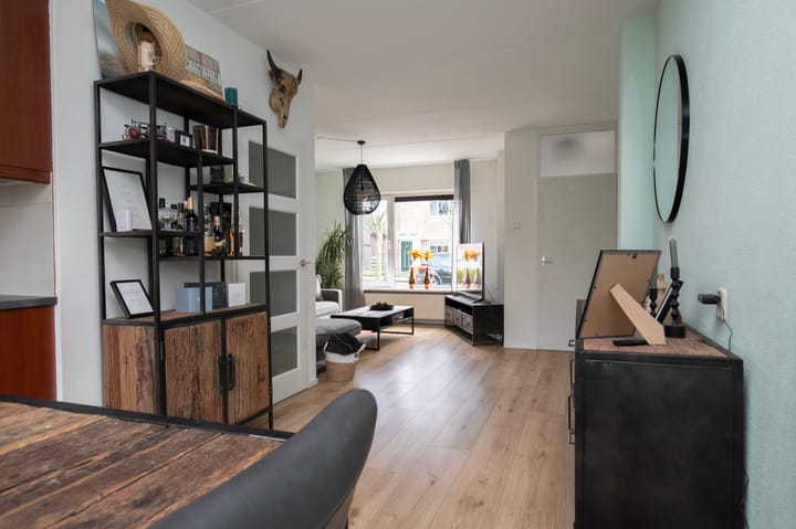 Foto 15 van Frederik van Blankenheimstraat 8