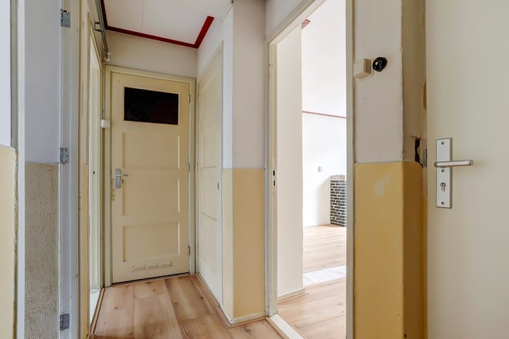 Foto 9 van Bakhuizen van den Brinkstraat 7