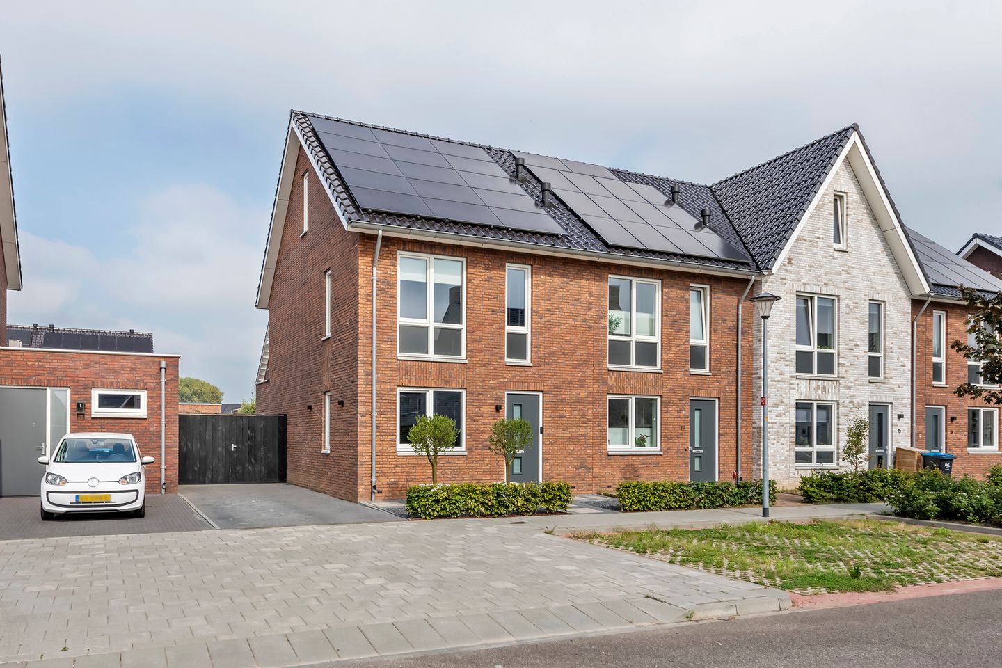 Foto 1 van Tusschenstuk 11