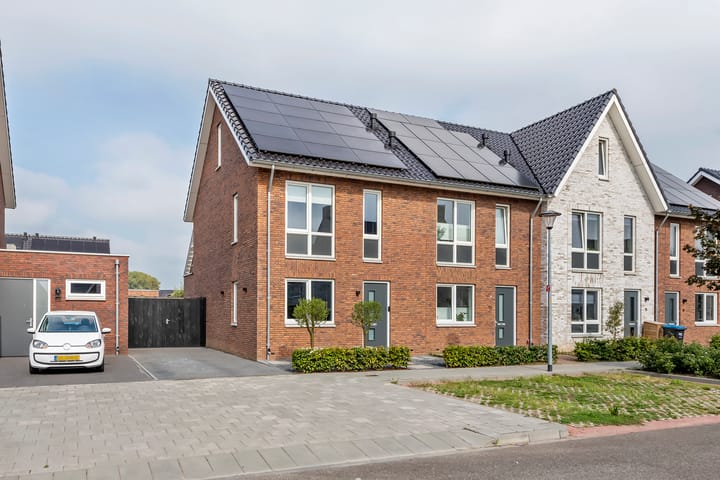 Foto 1 van Tusschenstuk 11