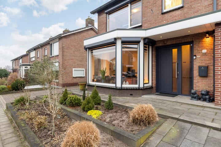 Foto 2 van Waardenborchstraat 24