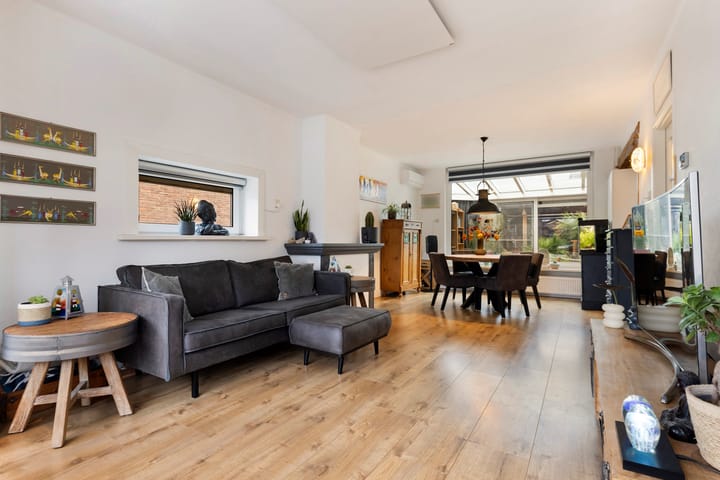 Foto 9 van Waardenborchstraat 24