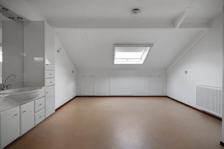 Foto 19 van Doorlaat 4