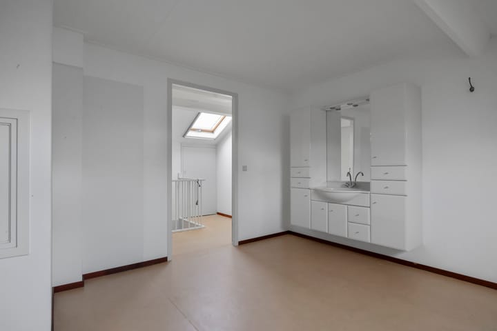 Foto 20 van Doorlaat 4