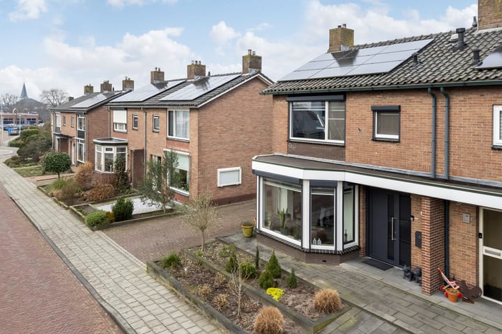 Foto 38 van Waardenborchstraat 24