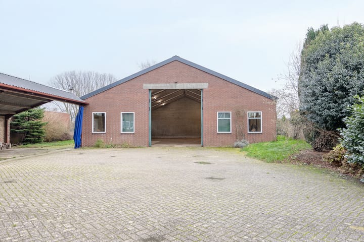 Photo 4 of Hoofdstraat 31