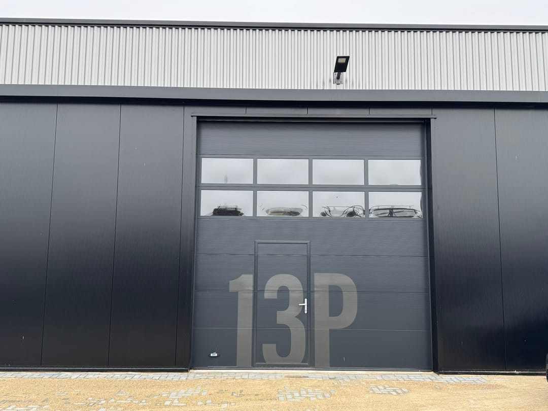 Photo 2 of Leerlooiersstraat 13-P