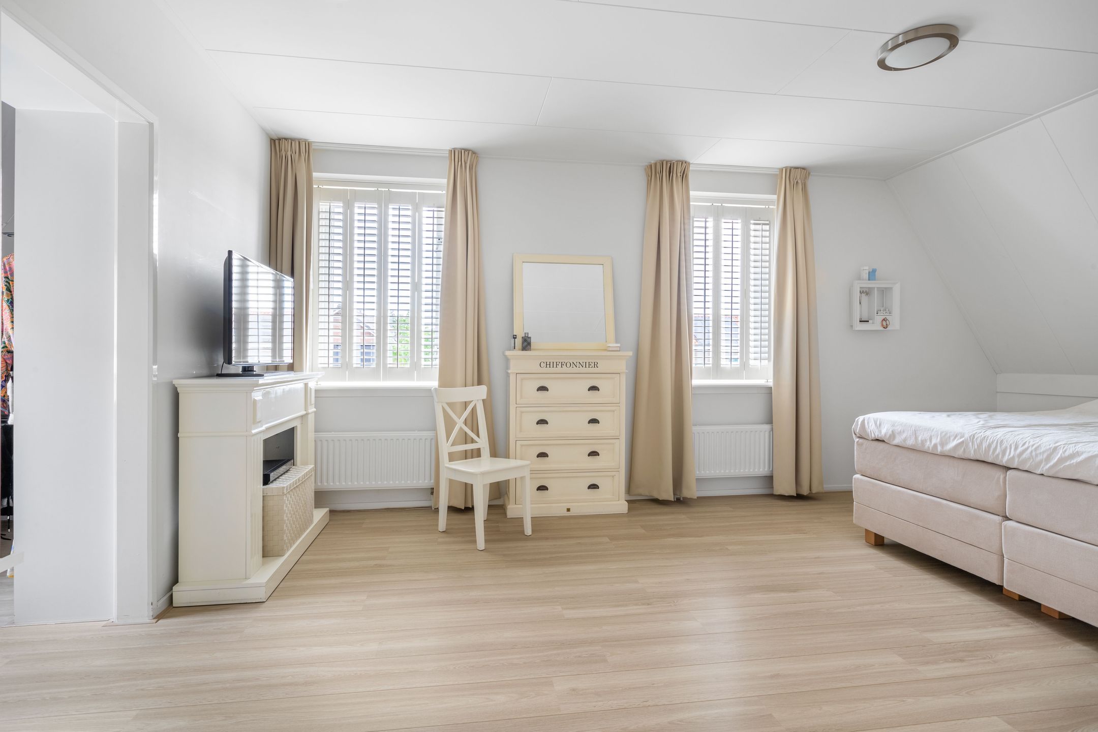 Foto 3 van Raadhuisweg 32