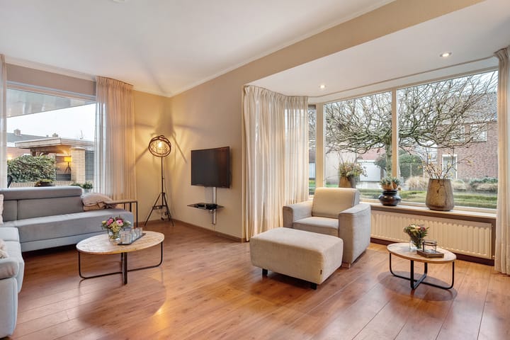 Foto 10 van Barend Lemansstraat 15