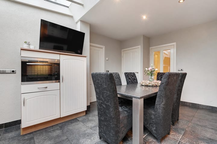 Foto 16 van Barend Lemansstraat 15