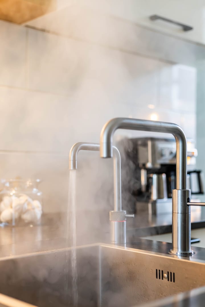 Photo 14 of Bonairestraat 6