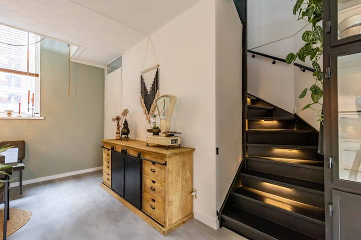 Photo 18 of Bonairestraat 6