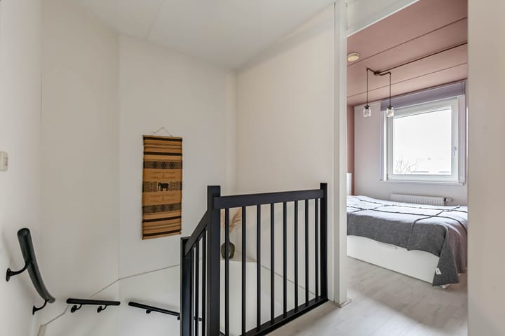 Photo 29 of Bonairestraat 6