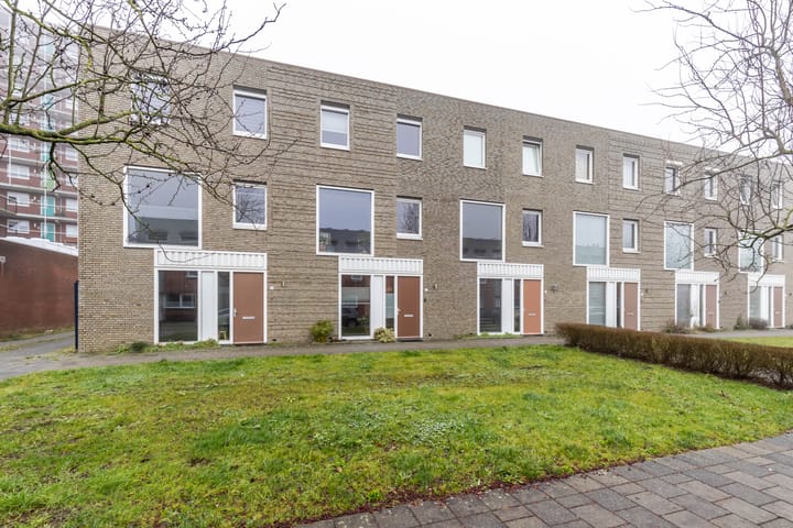 Photo 45 of Bonairestraat 6