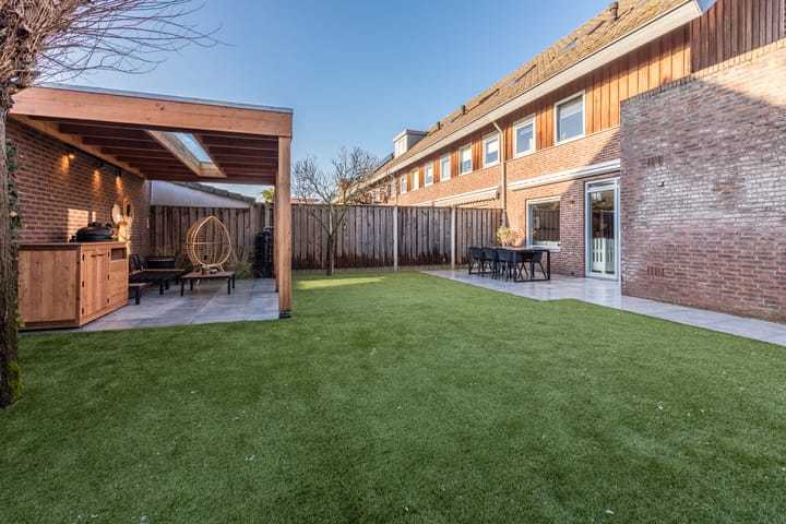 Foto 37 van Marjolein 17