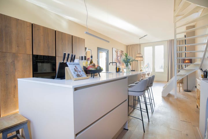 Foto 10 van Zuidelijke Parallelweg 14