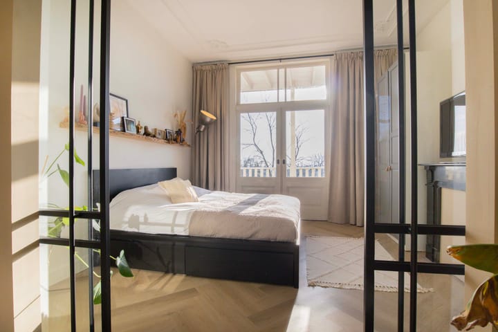 Foto 21 van Zuidelijke Parallelweg 14