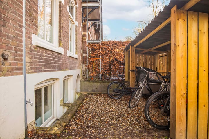 Foto 48 van Zuidelijke Parallelweg 14