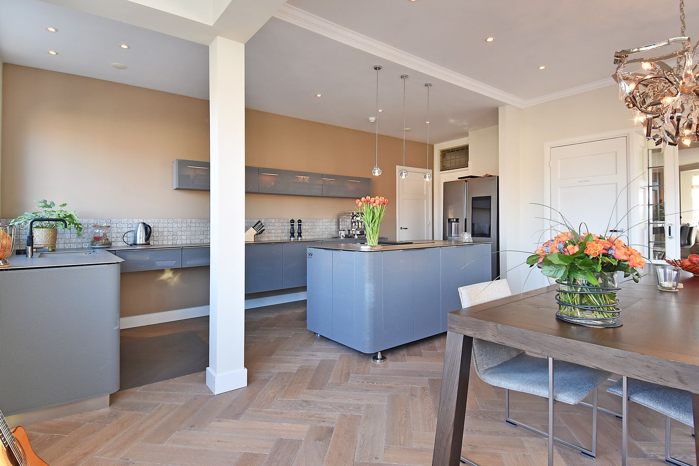 Foto 10 van Thorbeckelaan 697