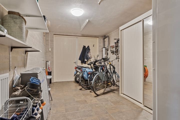 Photo 15 of Antoni Staringlaan 23