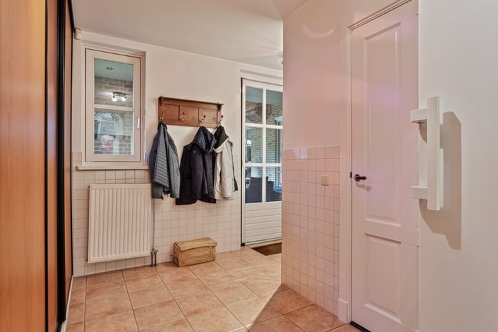 Photo 17 of Antoni Staringlaan 23