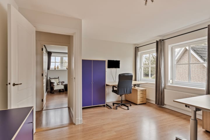 Photo 26 of Antoni Staringlaan 23