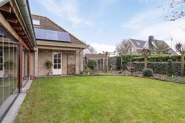 Photo 39 of Antoni Staringlaan 23