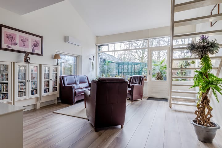 Foto 4 van Brucknerlaantje 147