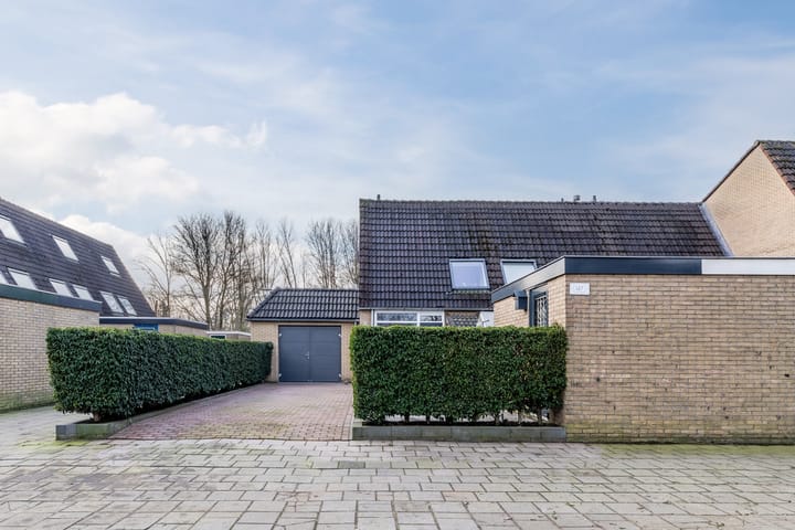 Foto 5 van Brucknerlaantje 147