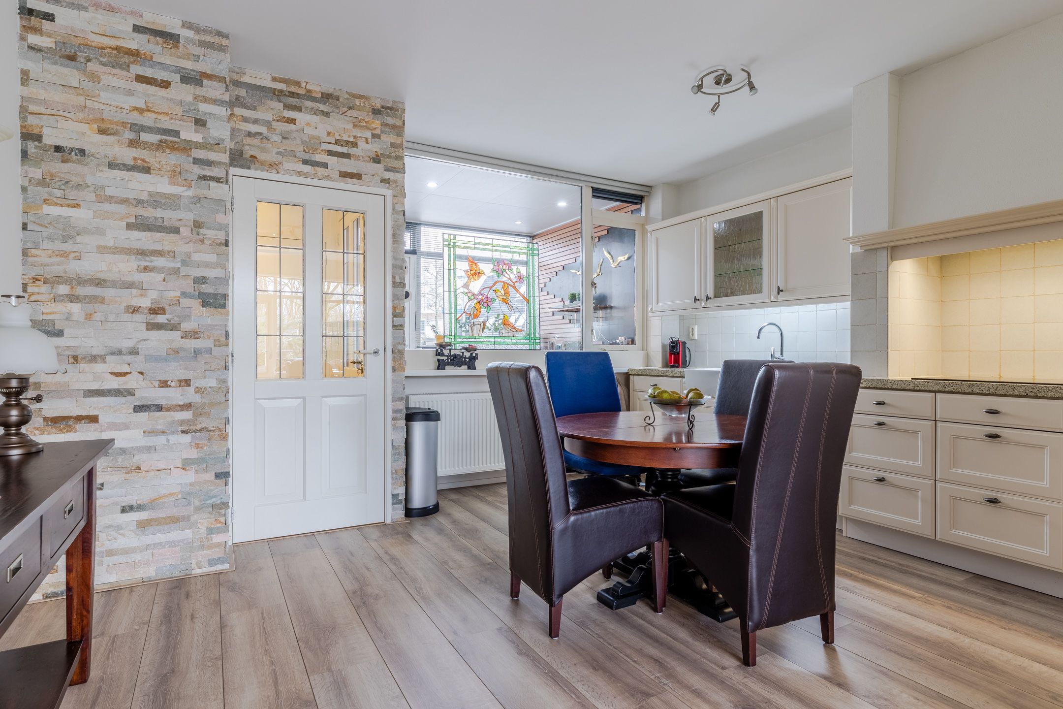 Foto 9 van Brucknerlaantje 147