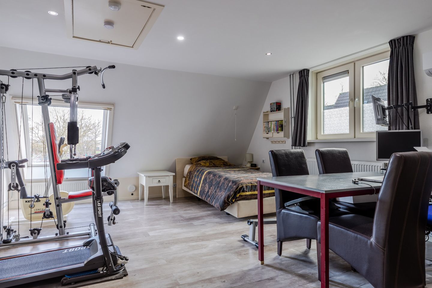 Foto 19 van Brucknerlaantje 147