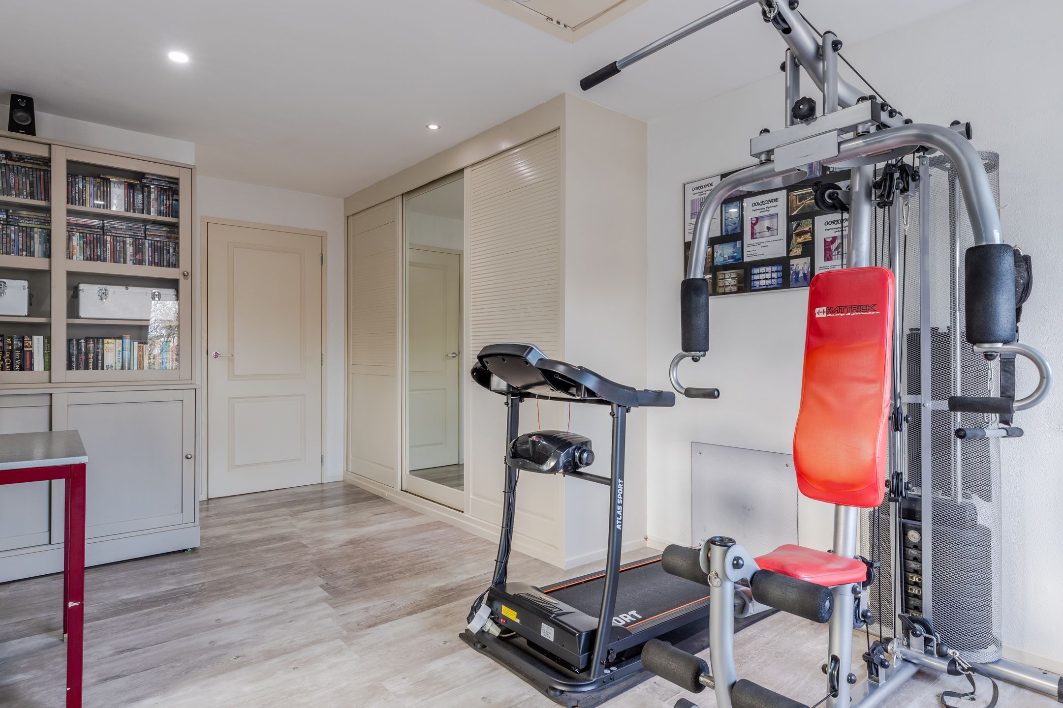 Foto 21 van Brucknerlaantje 147