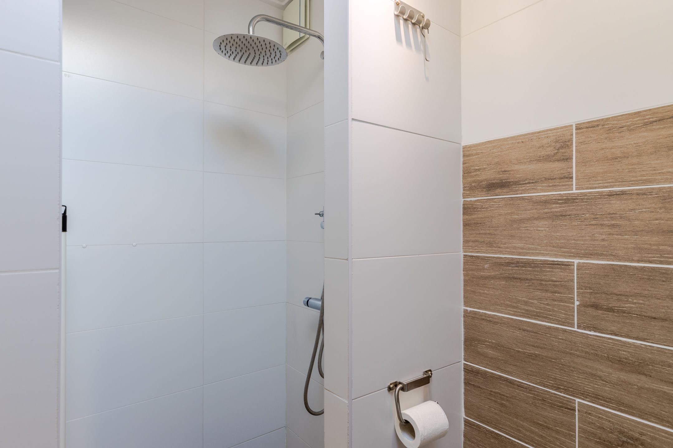 Foto 24 van Brucknerlaantje 147