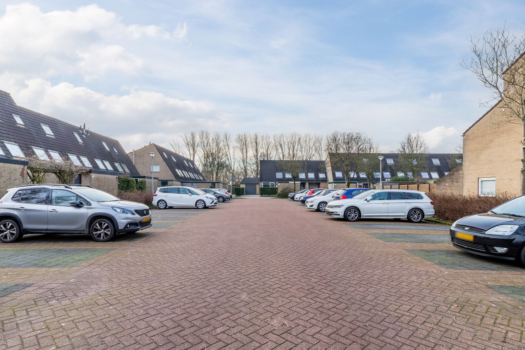 Foto 36 van Brucknerlaantje 147