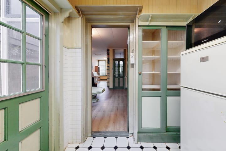 Foto 13 van Poelgeeststraat 24-A