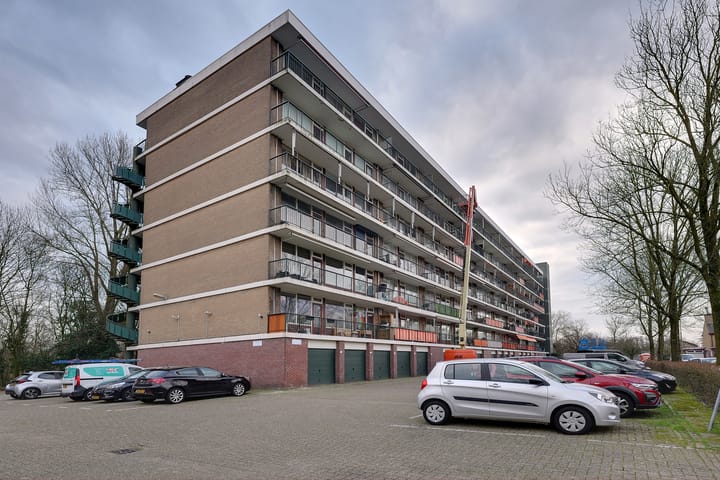 Foto 8 van Matenalaan 99